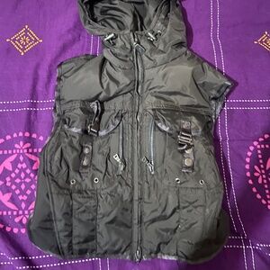 2010s Utility  Cropped vest